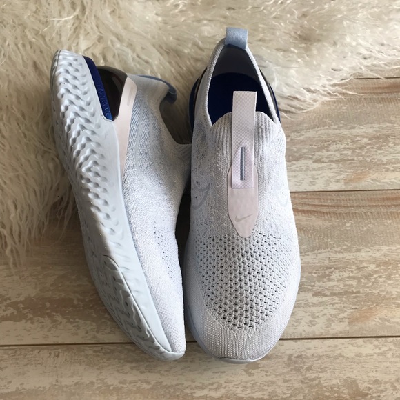 nike epic phantom react flyknit on feet